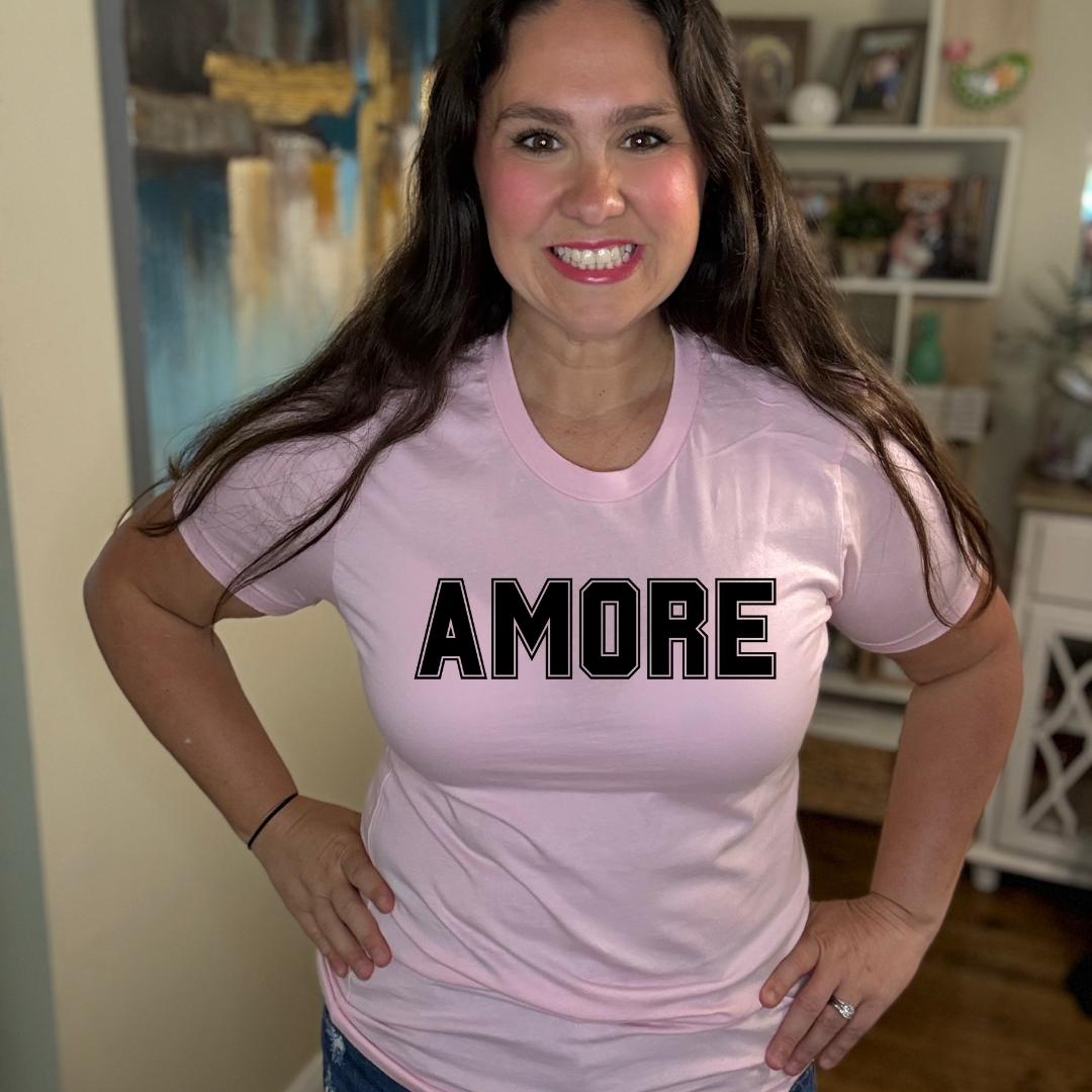 Amore Tee