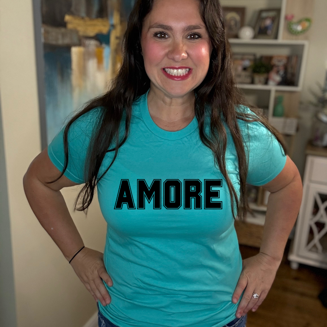 Amore Tee