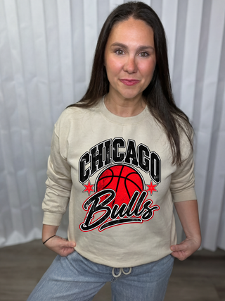 Bulls Graphic Crew Sweatshirt
