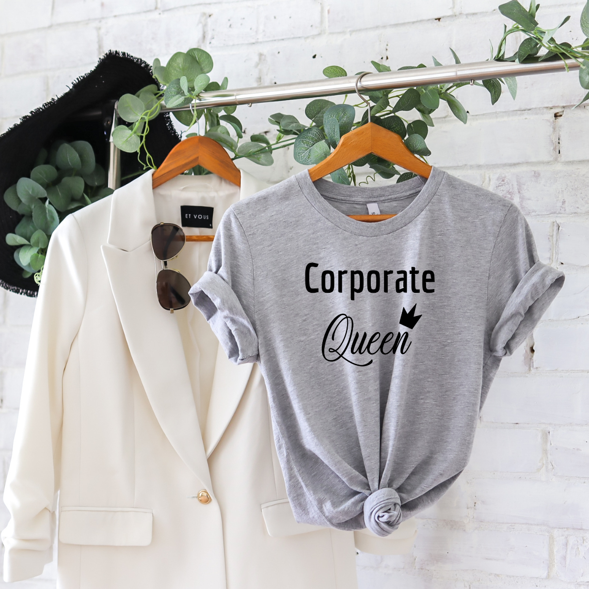 Corporate Queen | T-Shirt