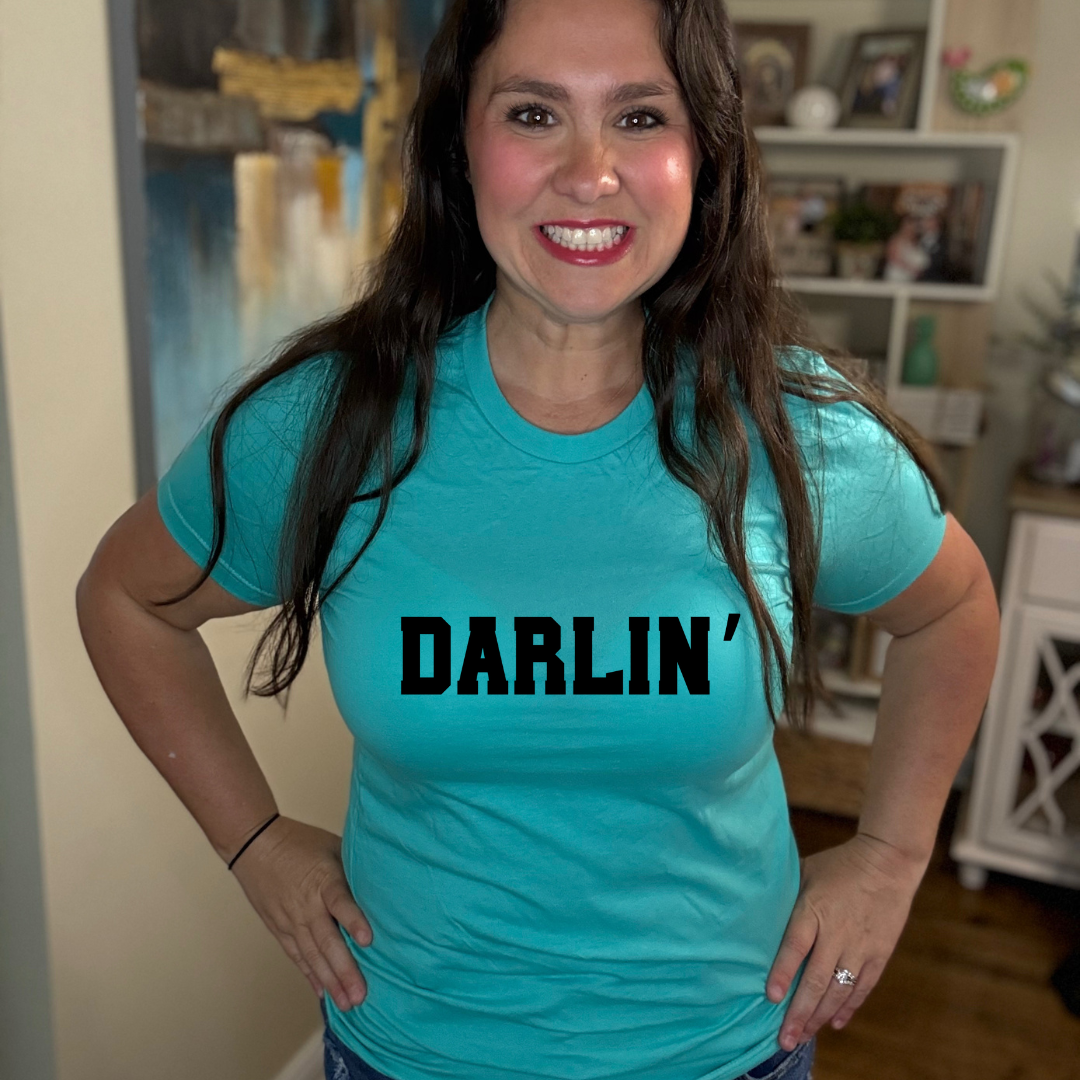 Darlin' Tee