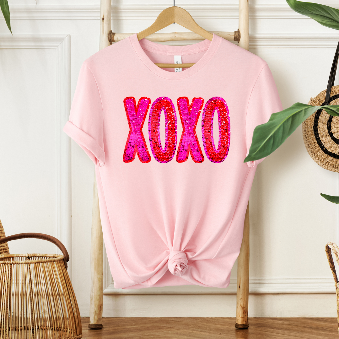 Faux Glitter XoXo |  T-Shirt MadreForte LLC