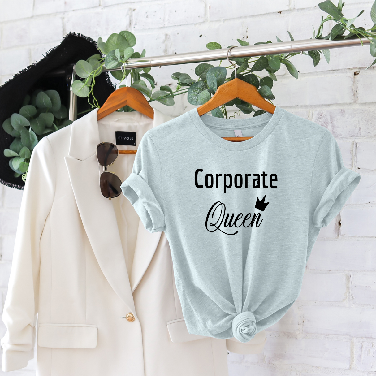 Corporate Queen | T-Shirt