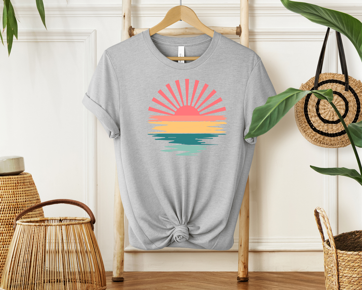 Sunset Graphic | T-Shirt MadreForte LLC