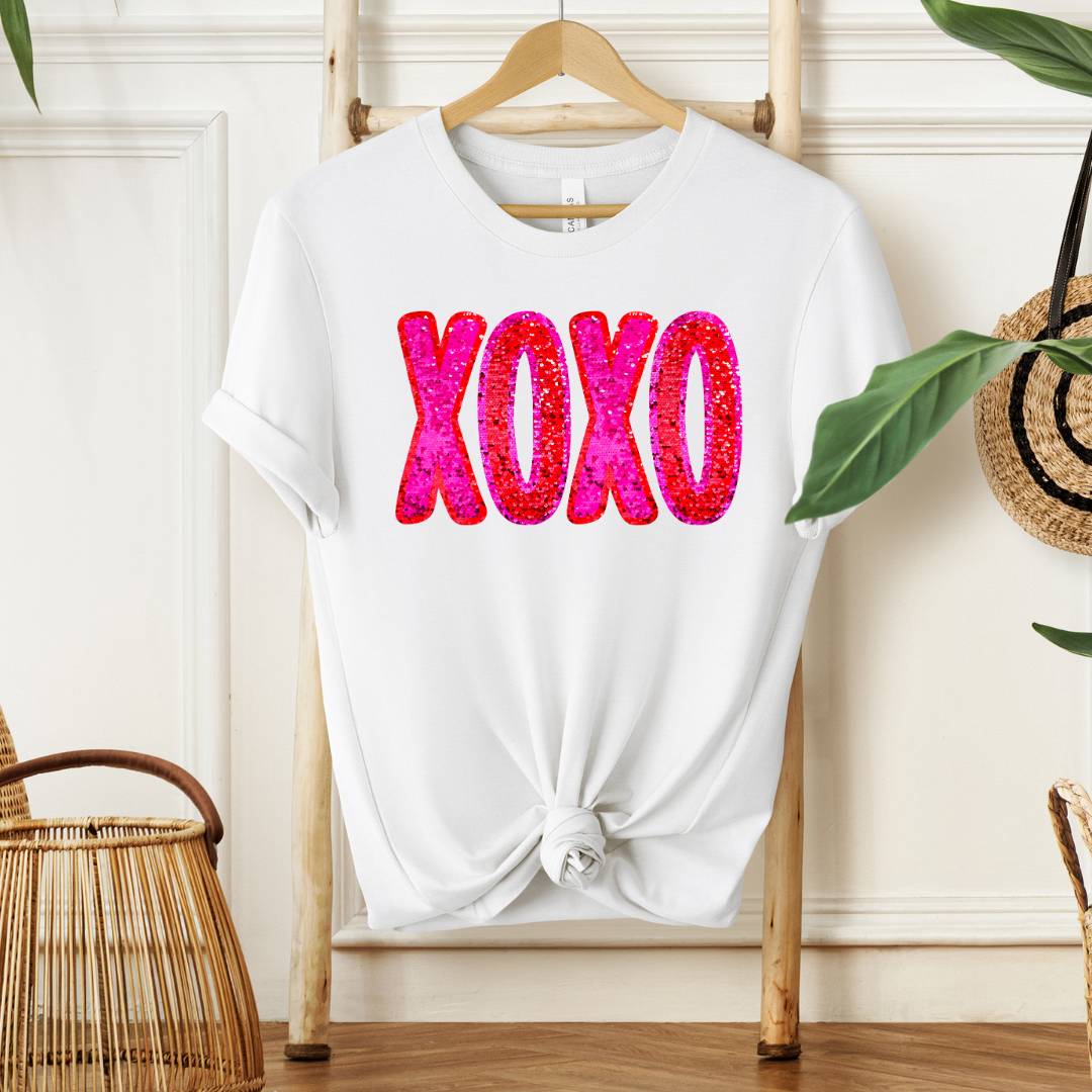 Faux Glitter XoXo |  T-Shirt MadreForte LLC