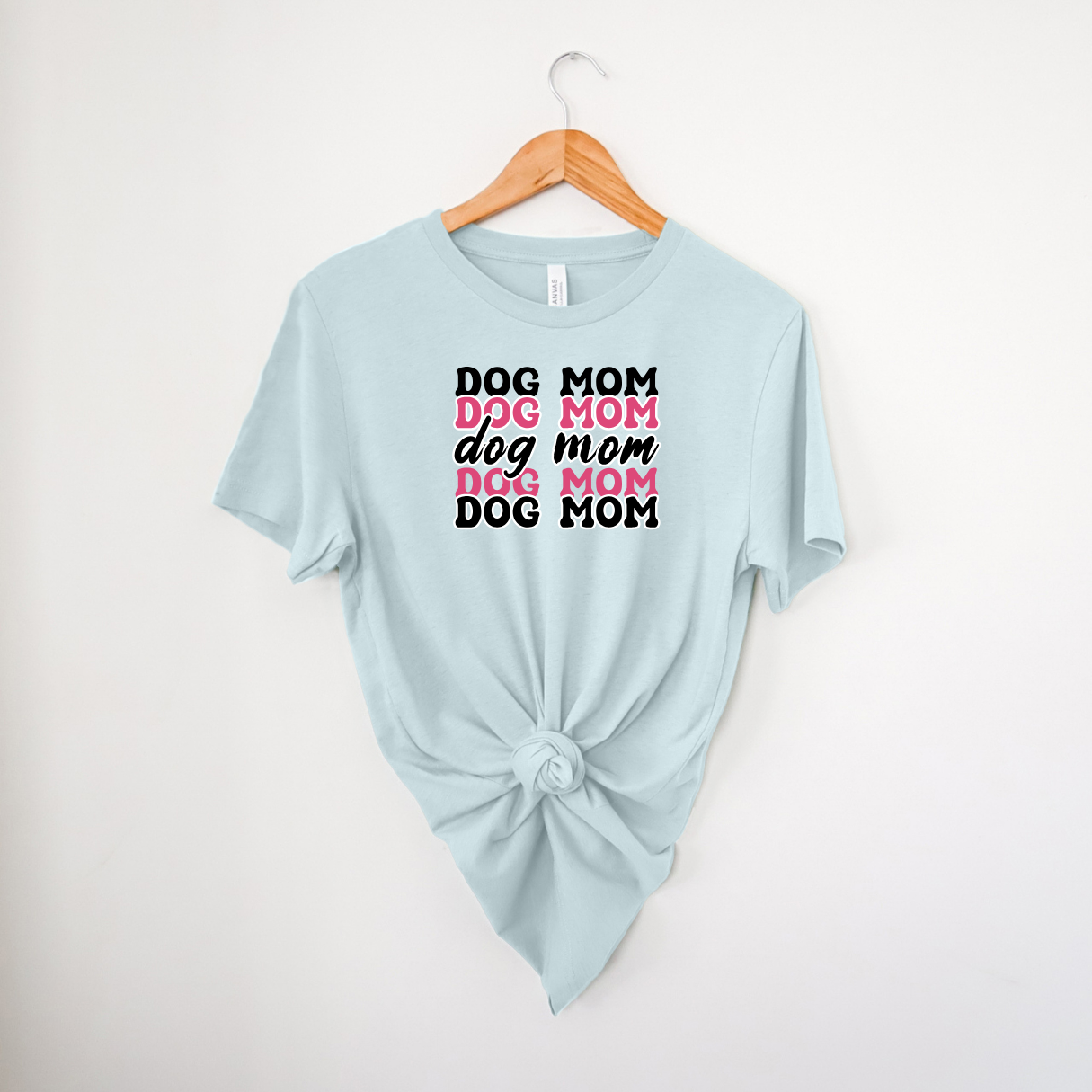 Dog Mom| T-Shirt MadreForte LLC