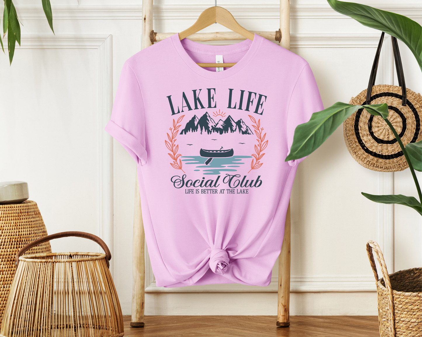 Lake Life Social Cub| T-Shirt MadreForte LLC