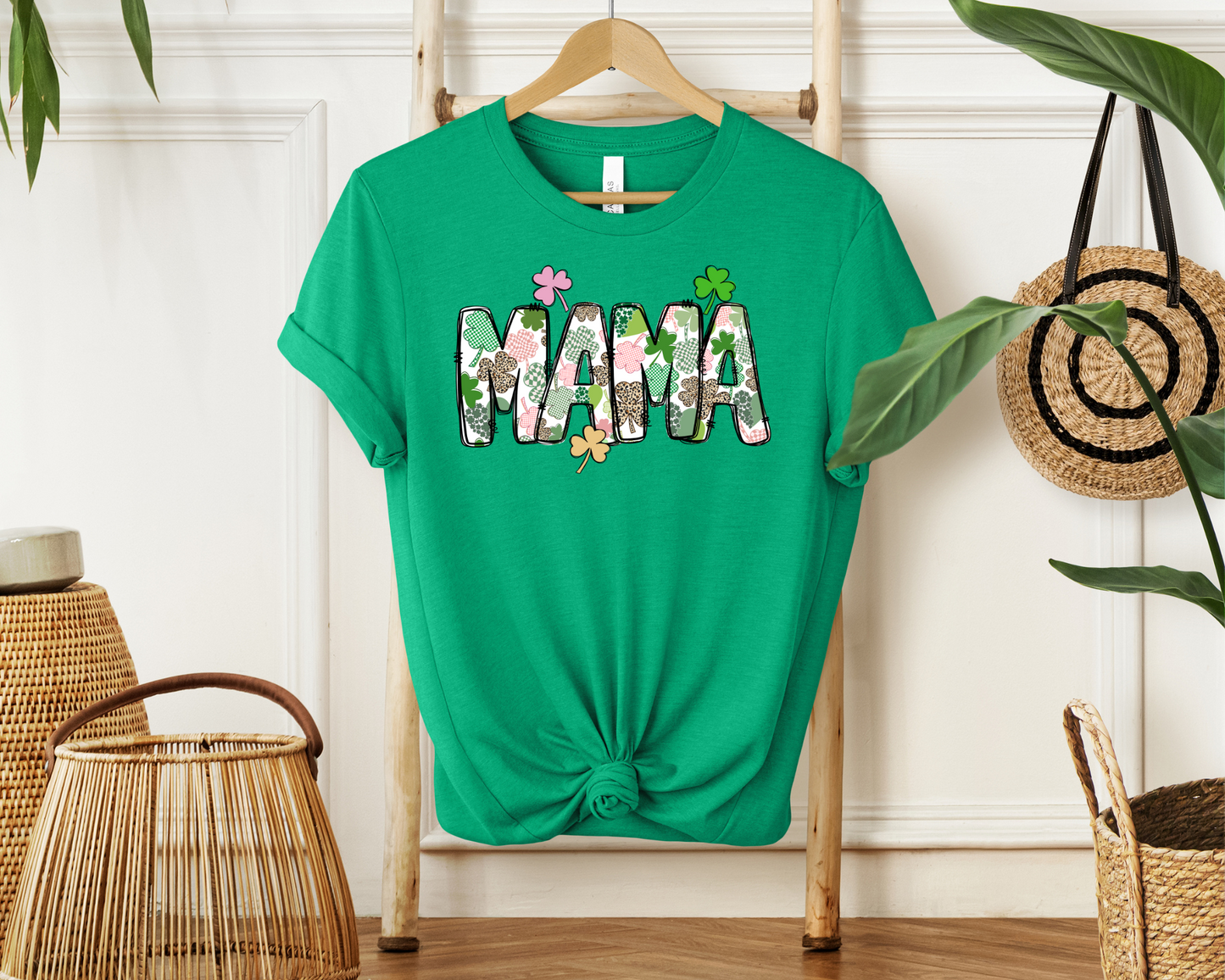 Irish Mama | Sweatshirt or T-shirt MadreForte LLC