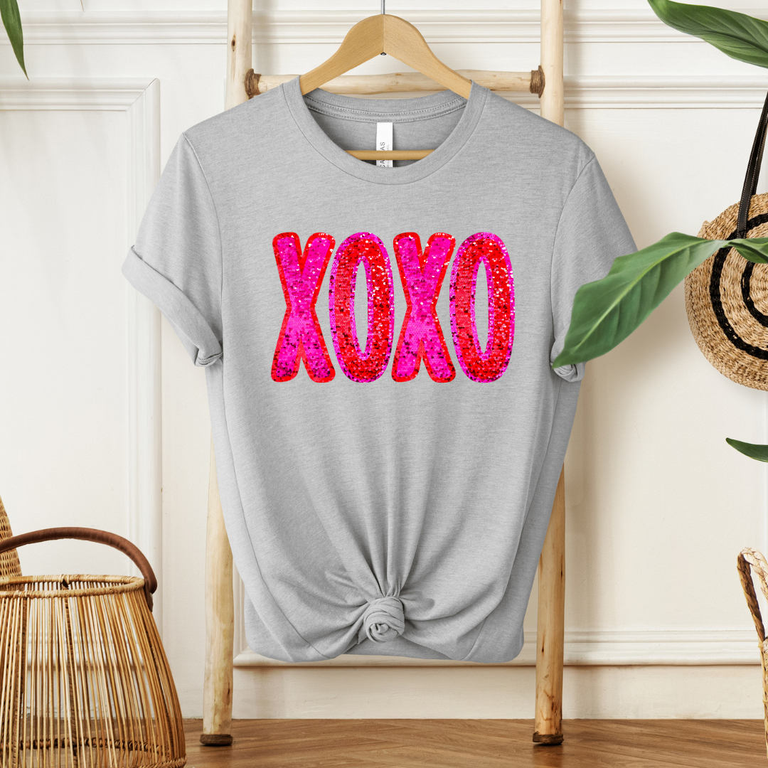 Faux Glitter XoXo |  T-Shirt MadreForte LLC