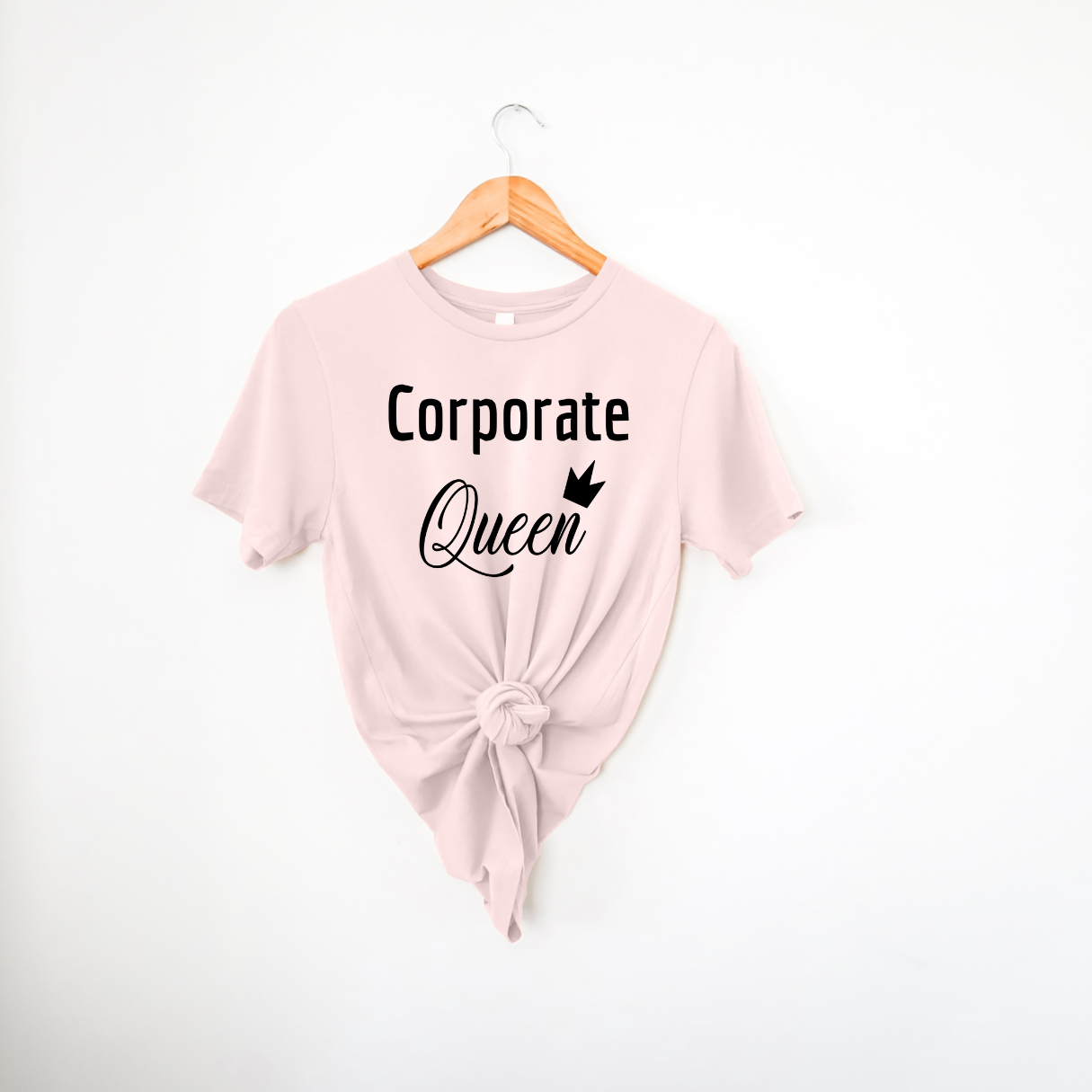 Corporate Queen | T-Shirt