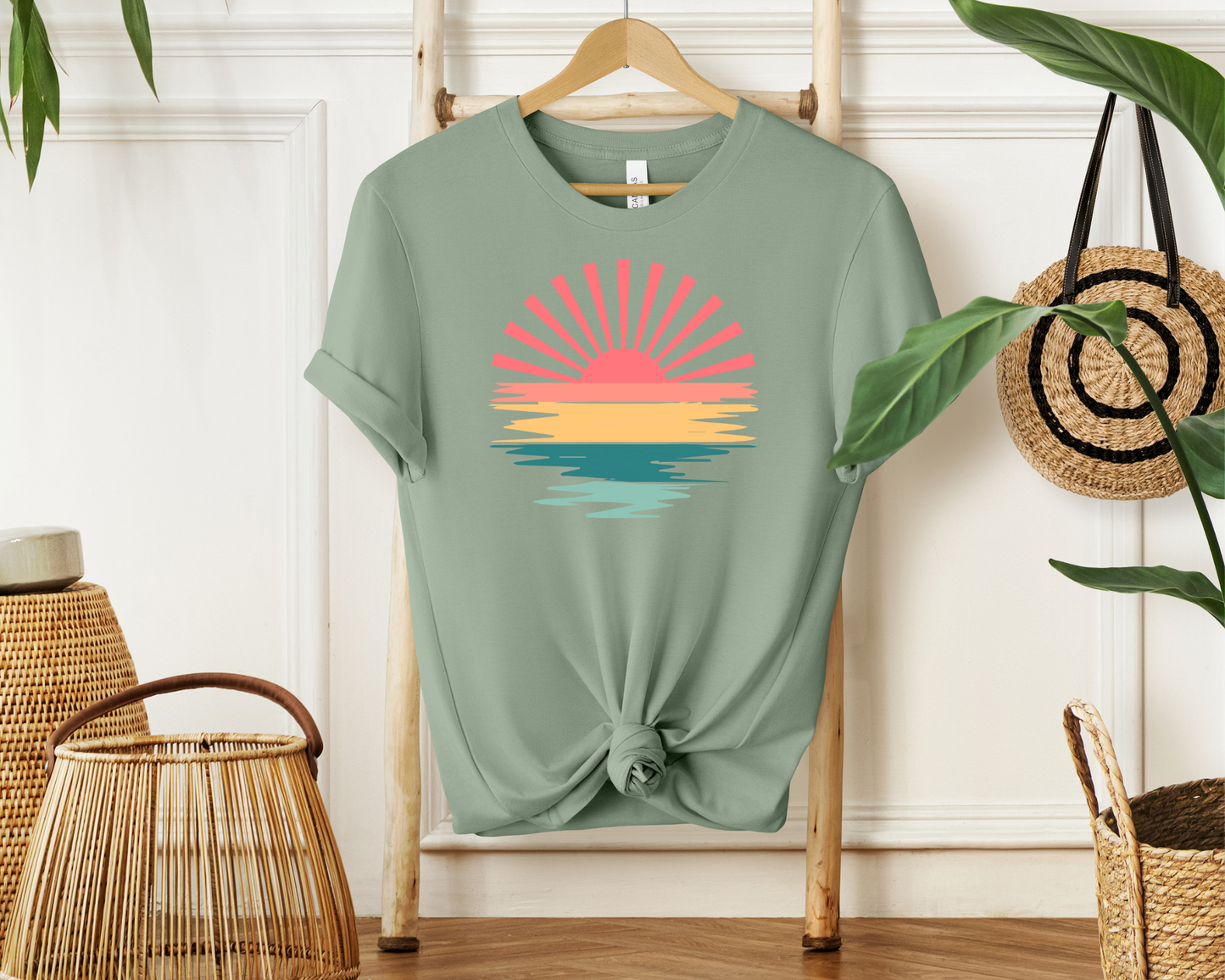 Sunset Graphic | T-Shirt MadreForte LLC