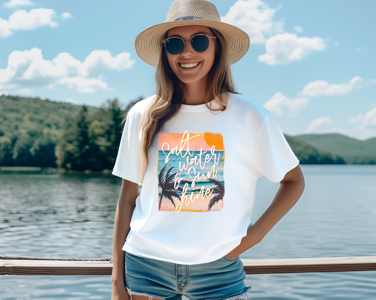 Sunshine & Salt | T-Shirt MadreForte LLC