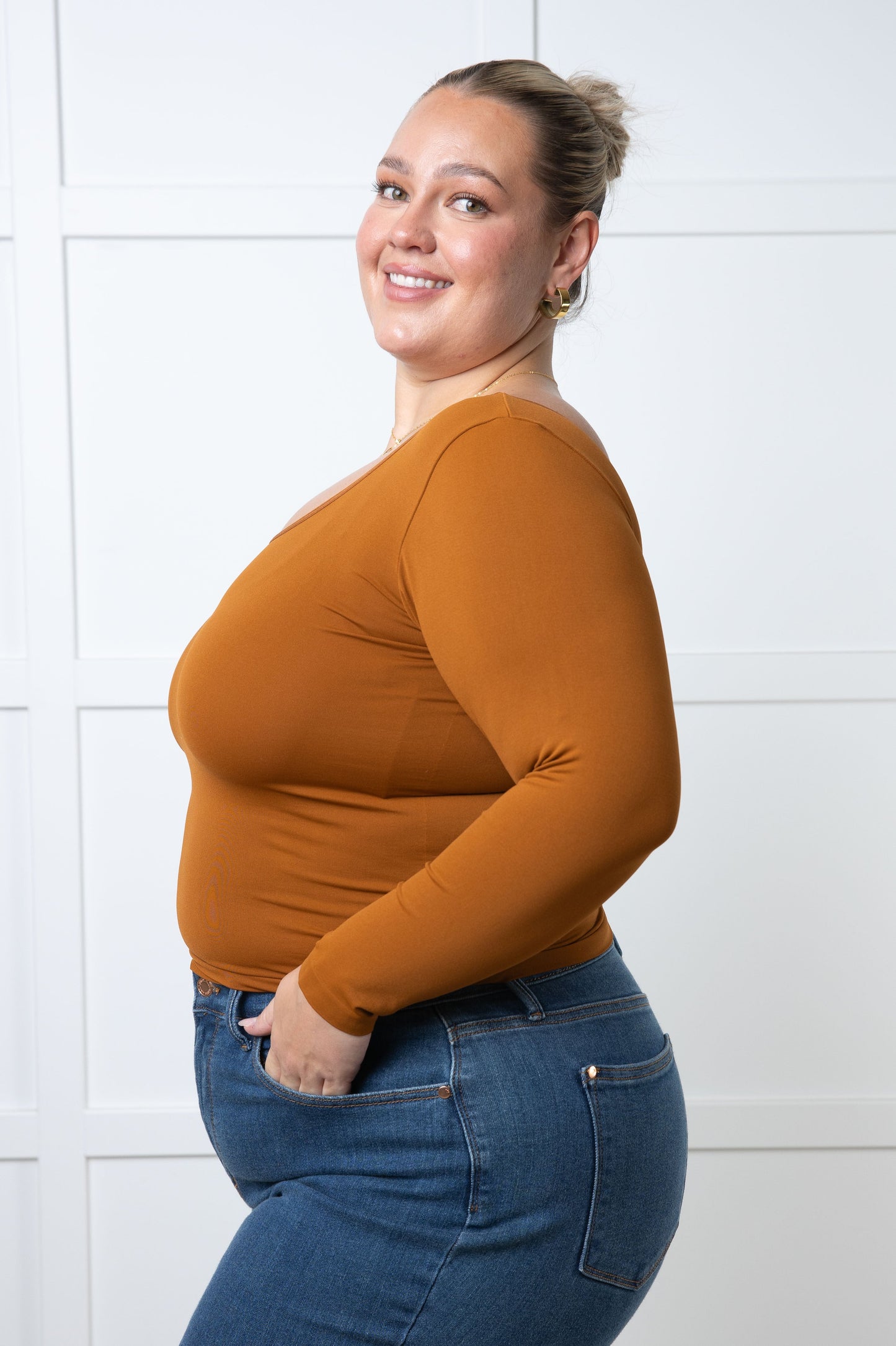 Bring in the Basics Seamless Reversible V-Neck Caramel MadreForte LLC