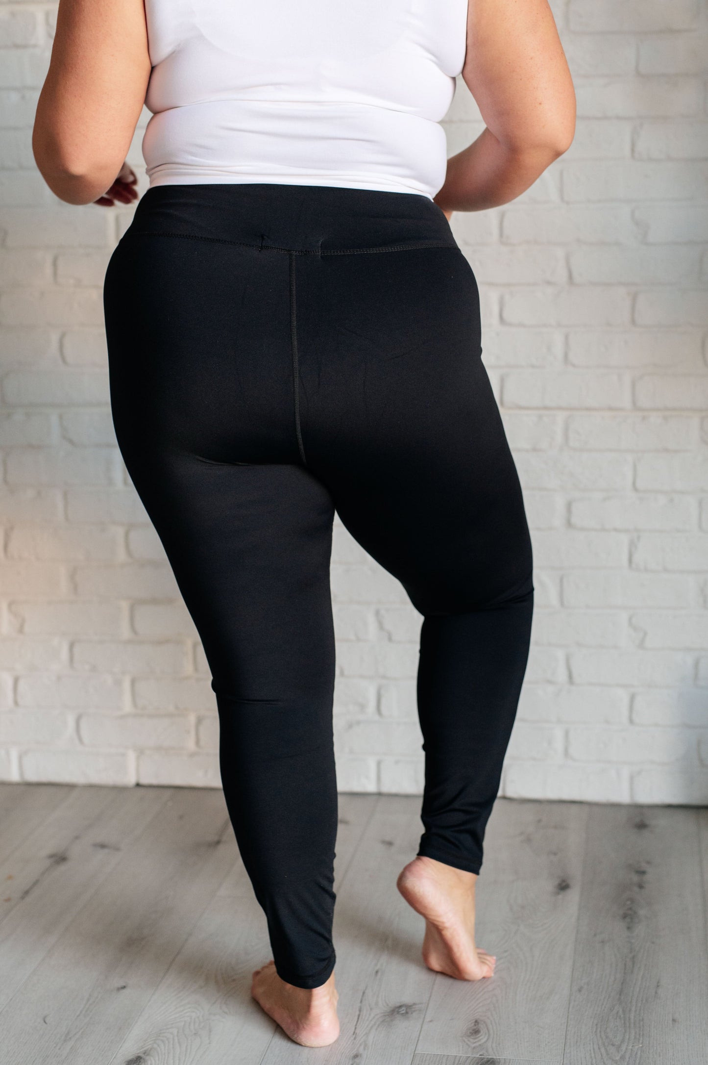 Do The Most V Front Leggings MadreForte LLC