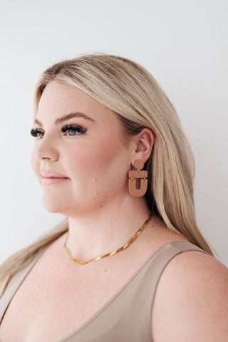 Dreamboat Earrings in Brown