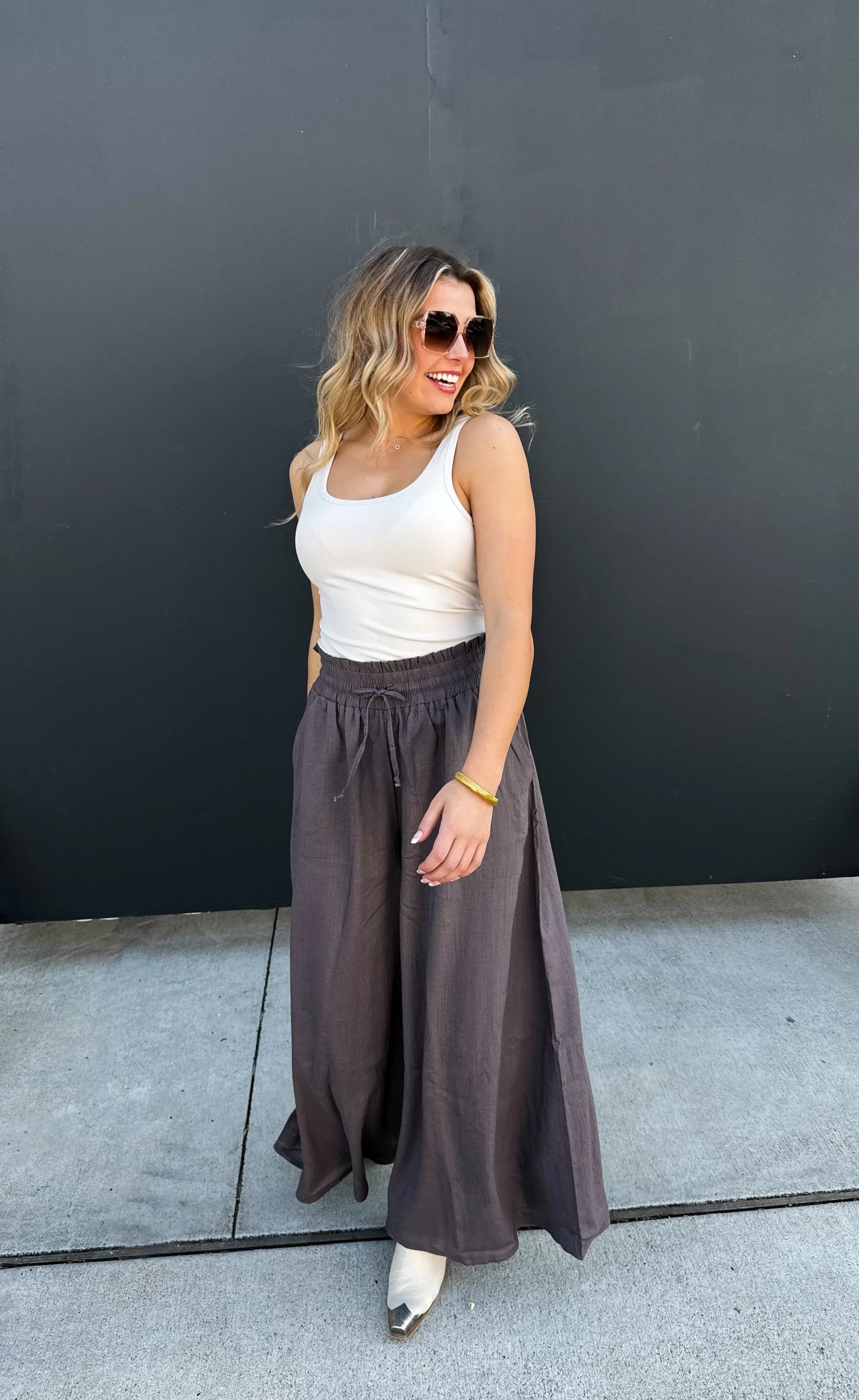 PREORDER: Johanna Linen Pants in Three Colors MadreForte LLC