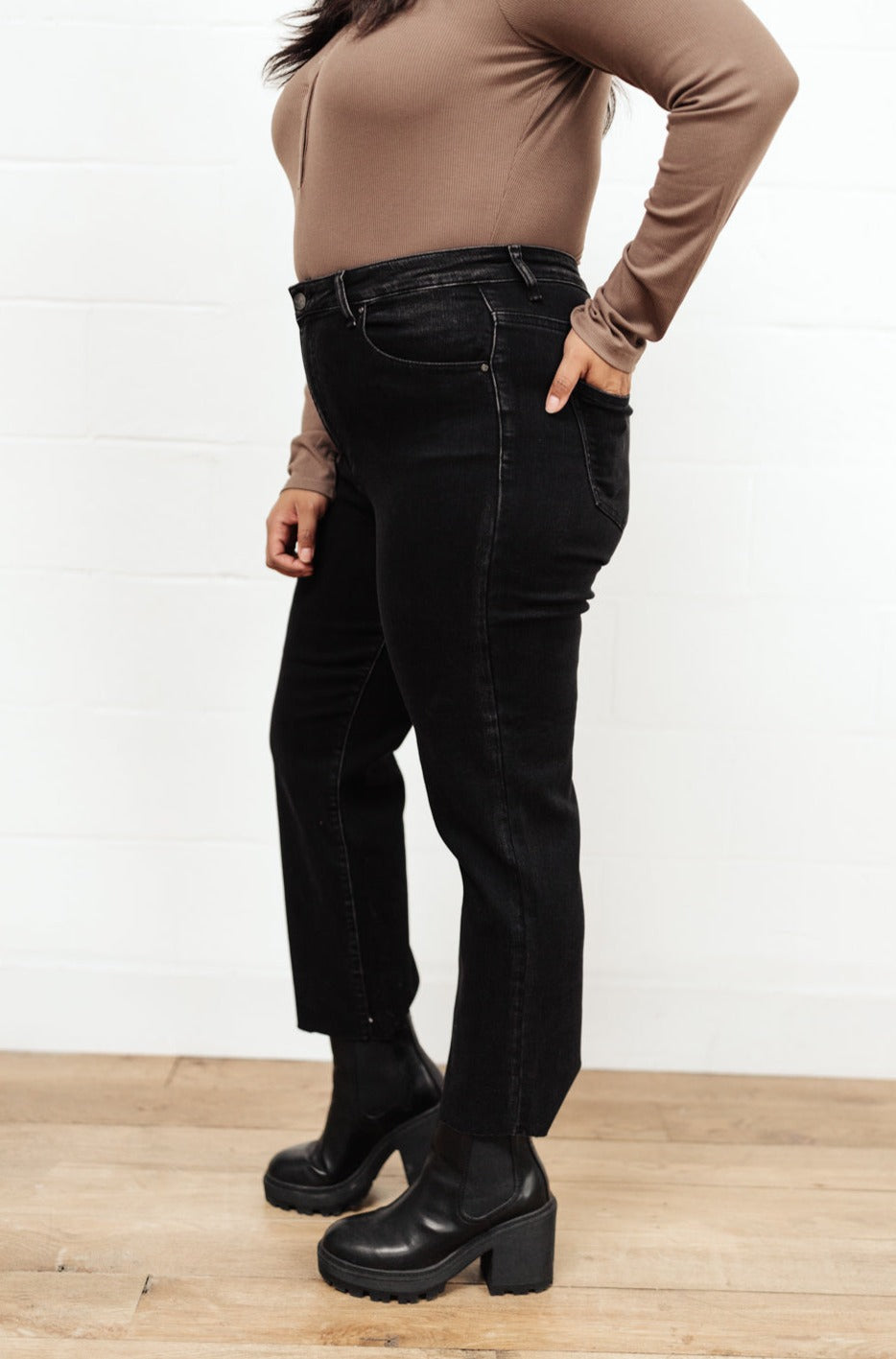 High Waist Mom Fit Jeans In Black MadreForte LLC