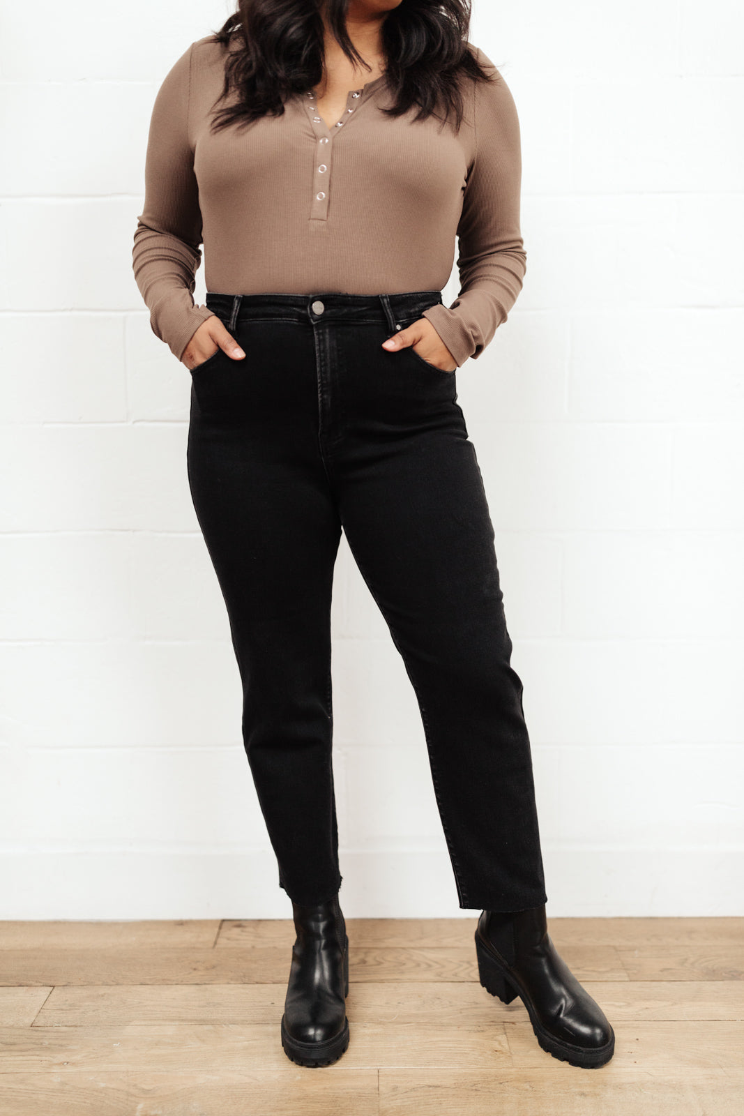 High Waist Mom Fit Jeans In Black MadreForte LLC