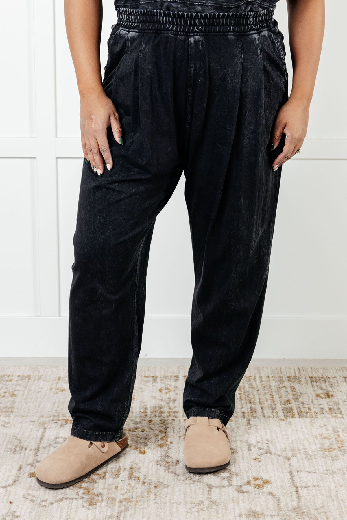 Limber Up Straight Leg Sweats in Black MadreForte LLC