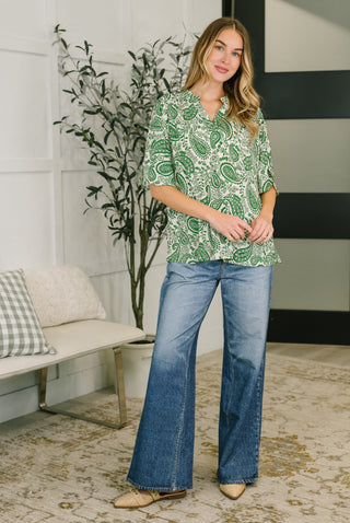 Lizzy Breeze Top in Green Paisley