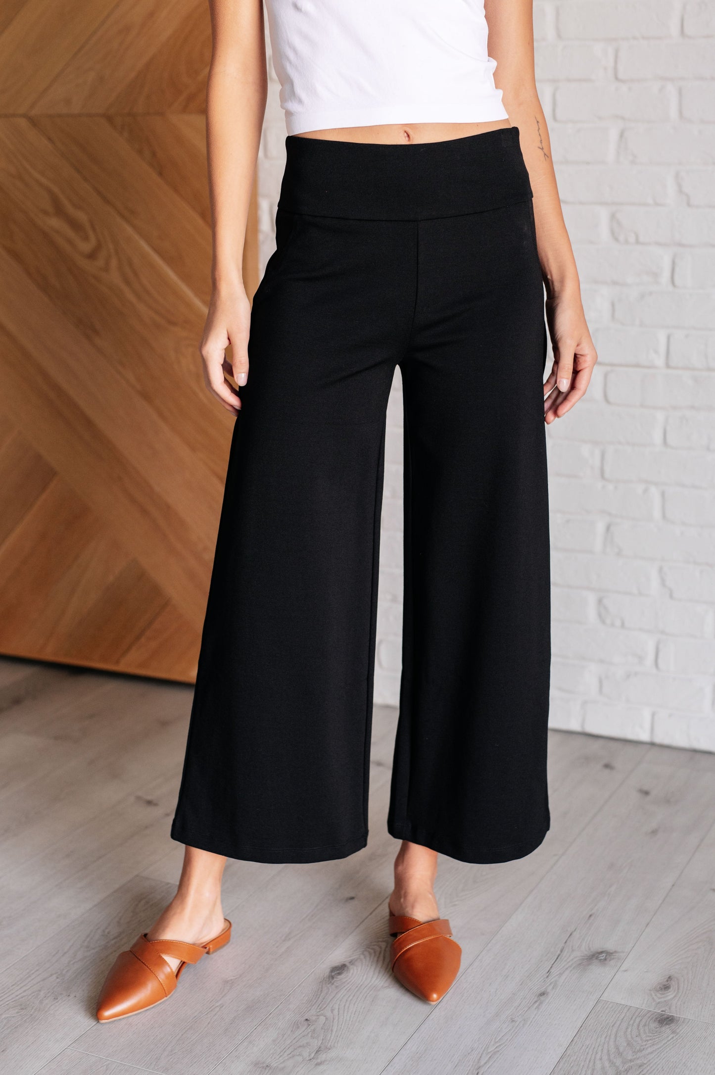 Magic Wide Leg Crop Pants in Black MadreForte LLC