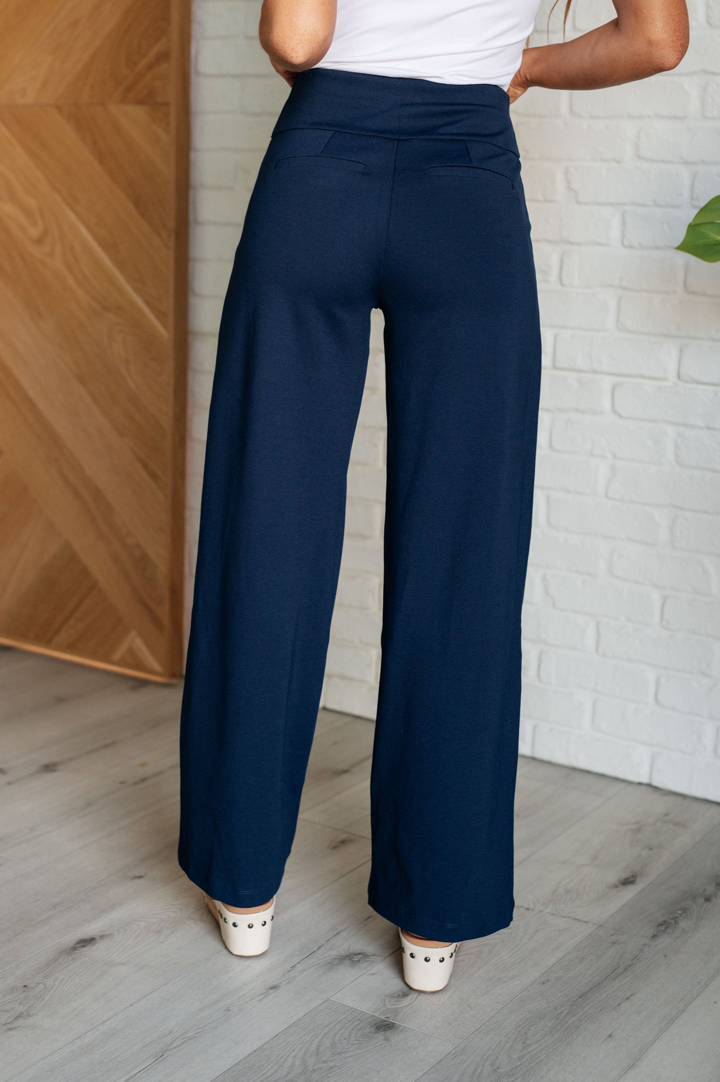 Magic Wide Leg Pants in Navy MadreForte LLC