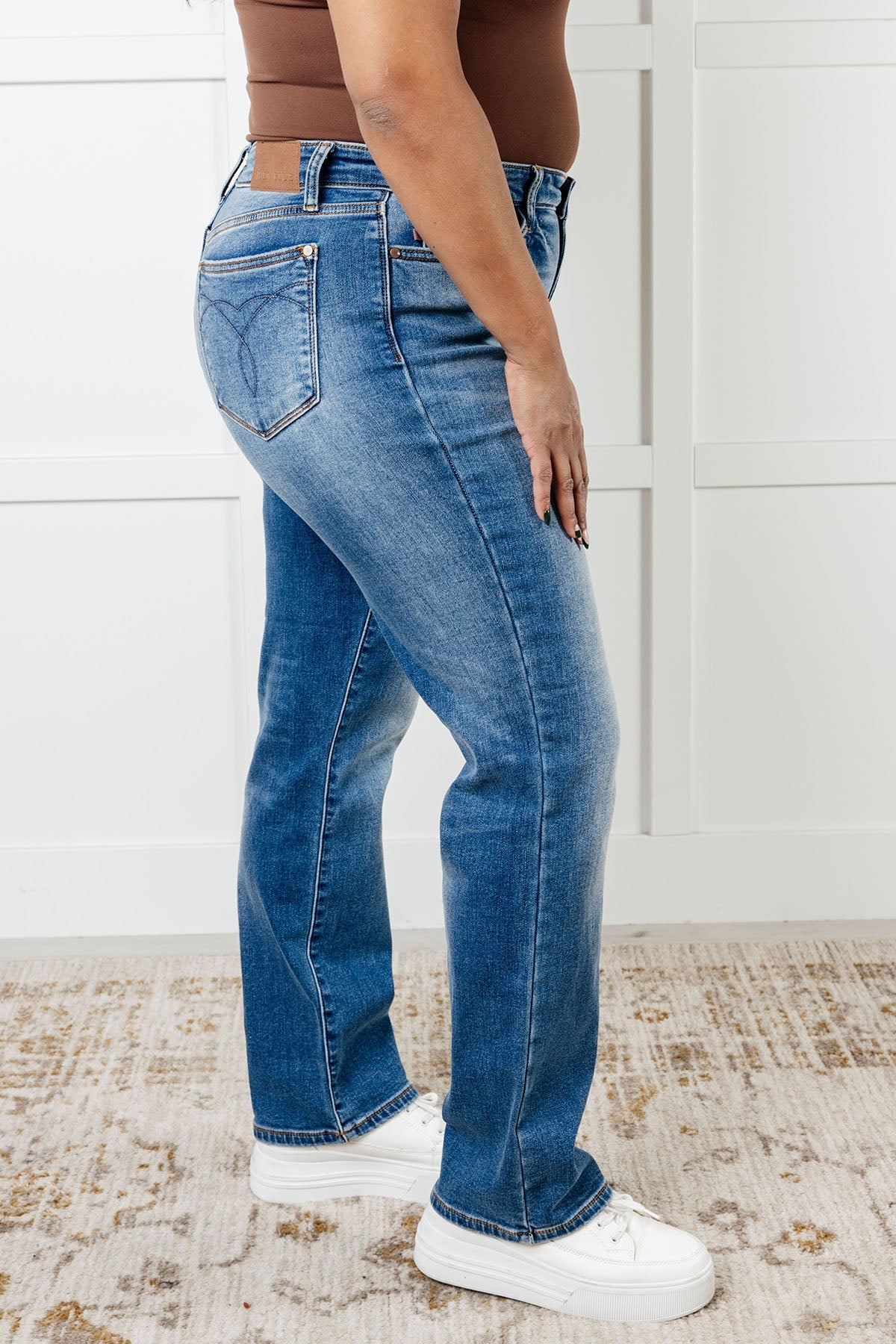 Nivea Vintage Wash Thermal Straight Jeans MadreForte LLC