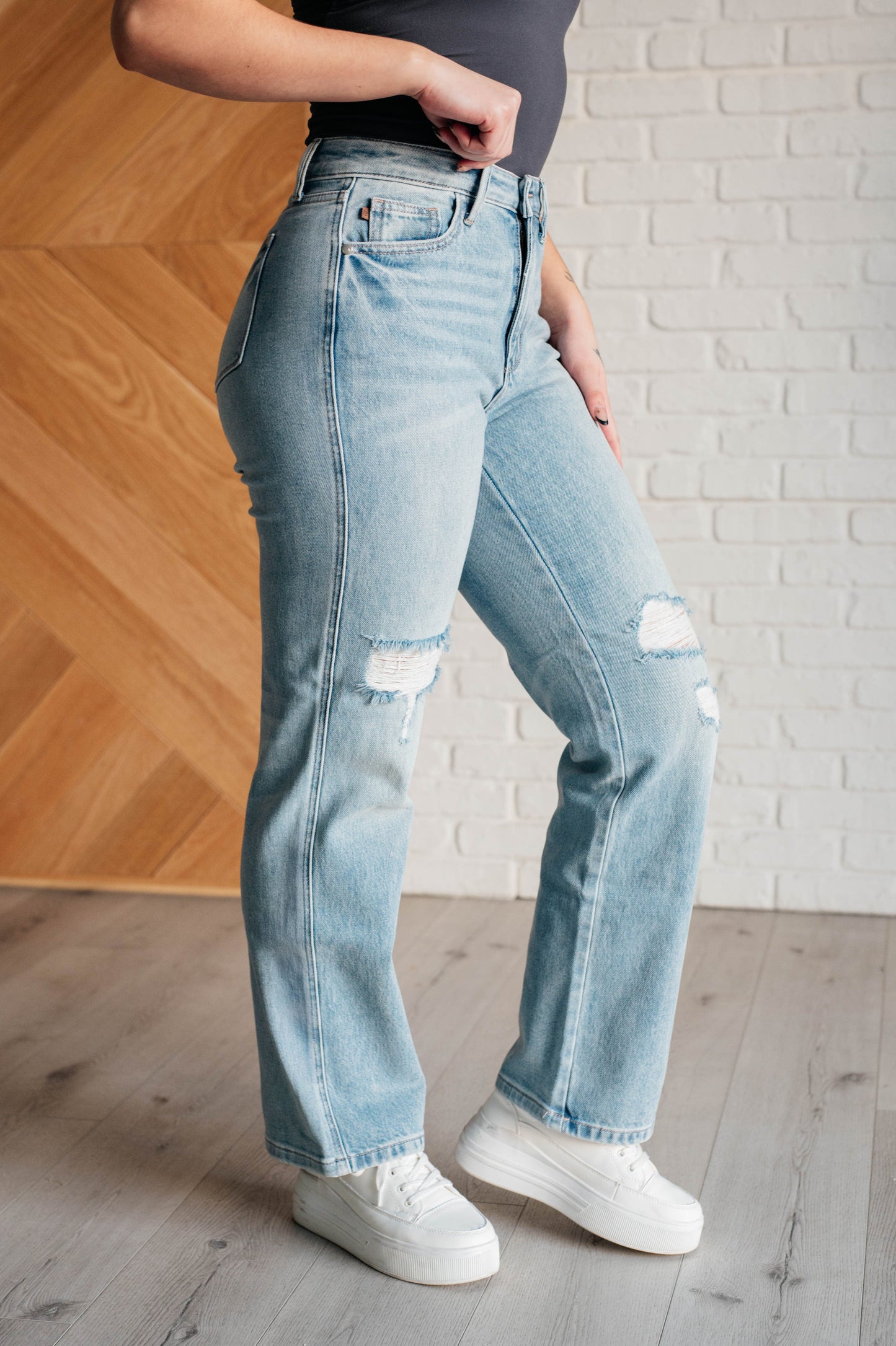 Patricia High Rise Rigid Magic 90's Straight Jeans MadreForte LLC