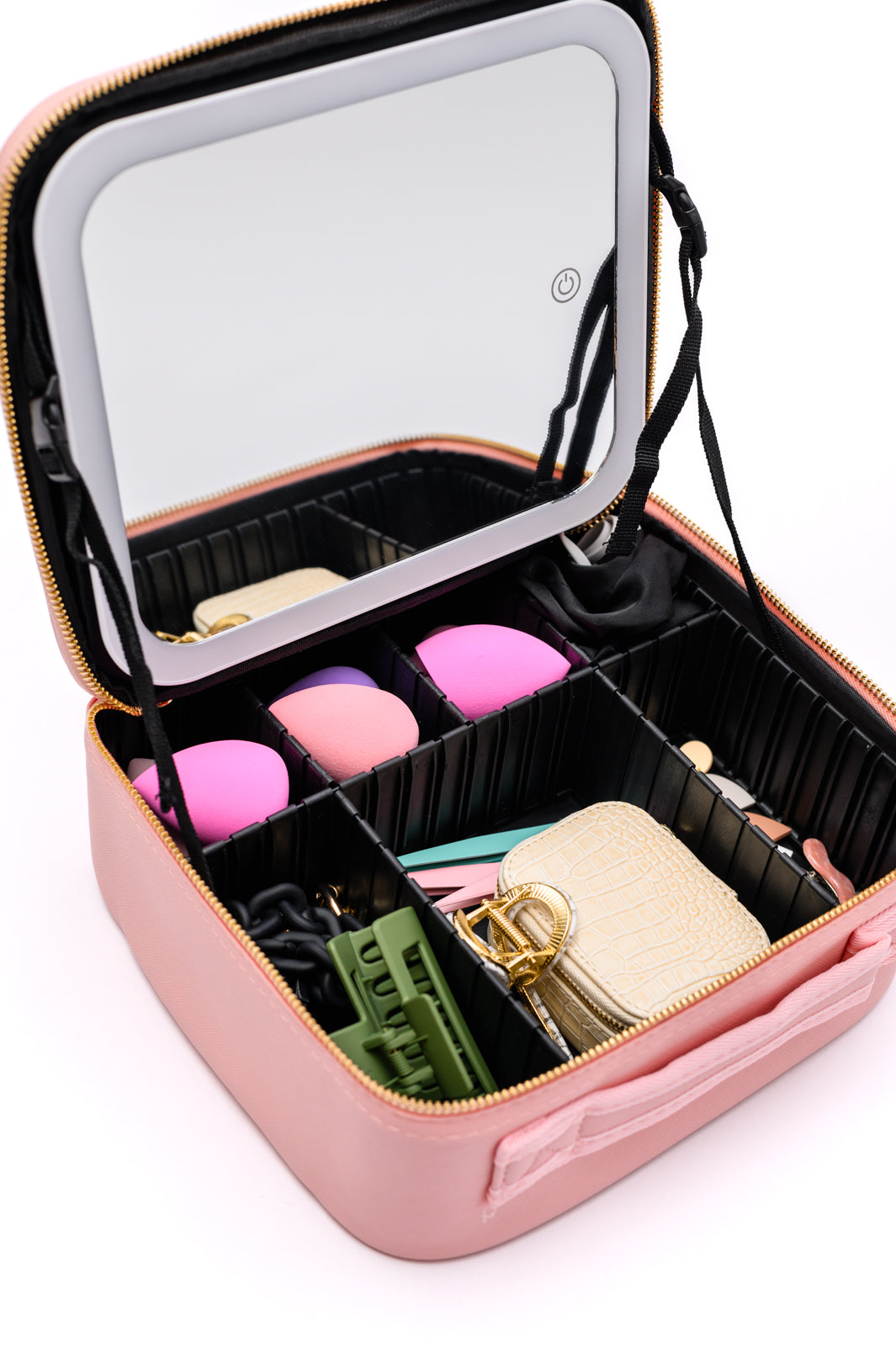 She's All That LED Makeup Case in Pink MadreForte LLC