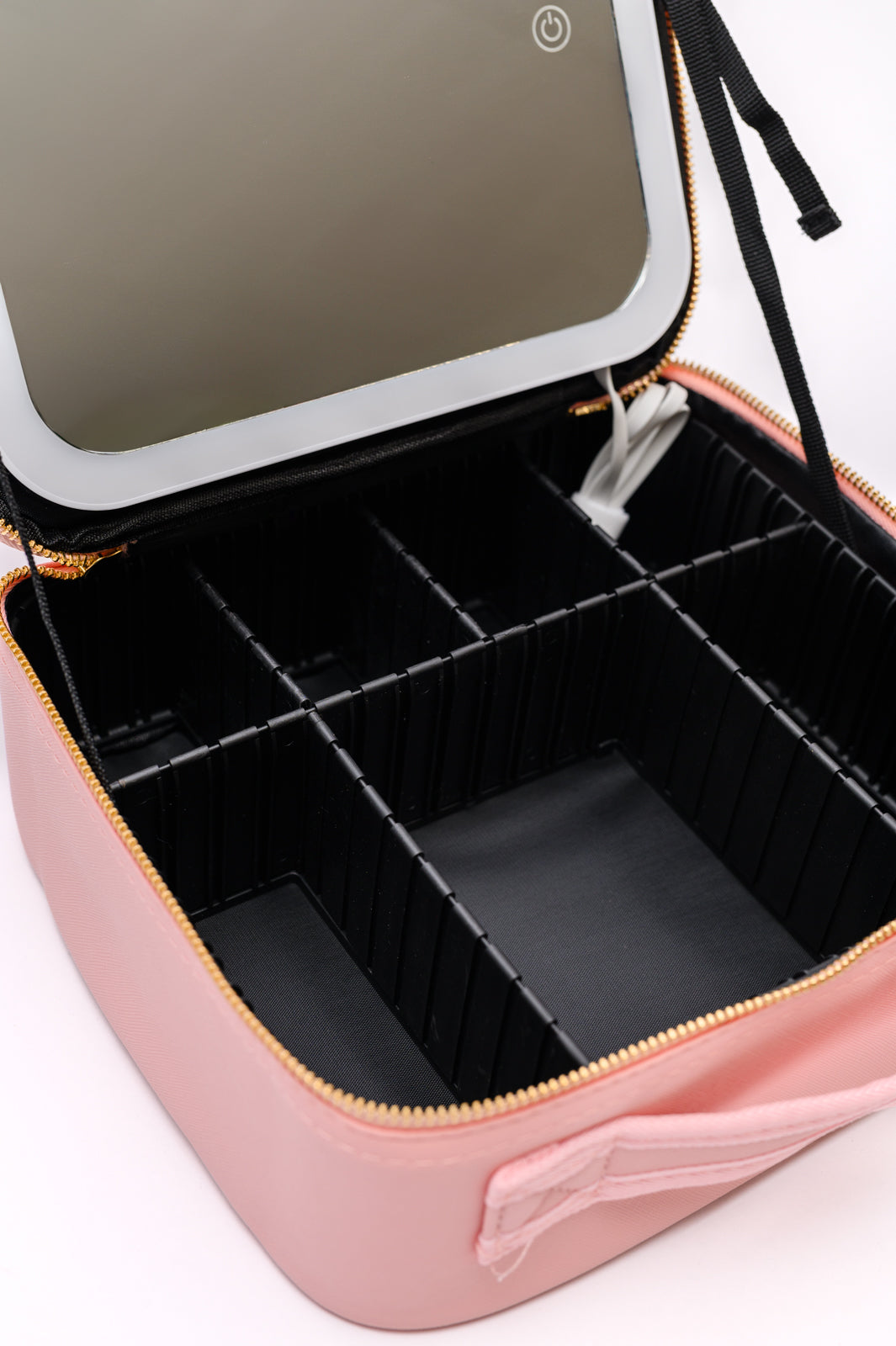 She's All That LED Makeup Case in Pink MadreForte LLC