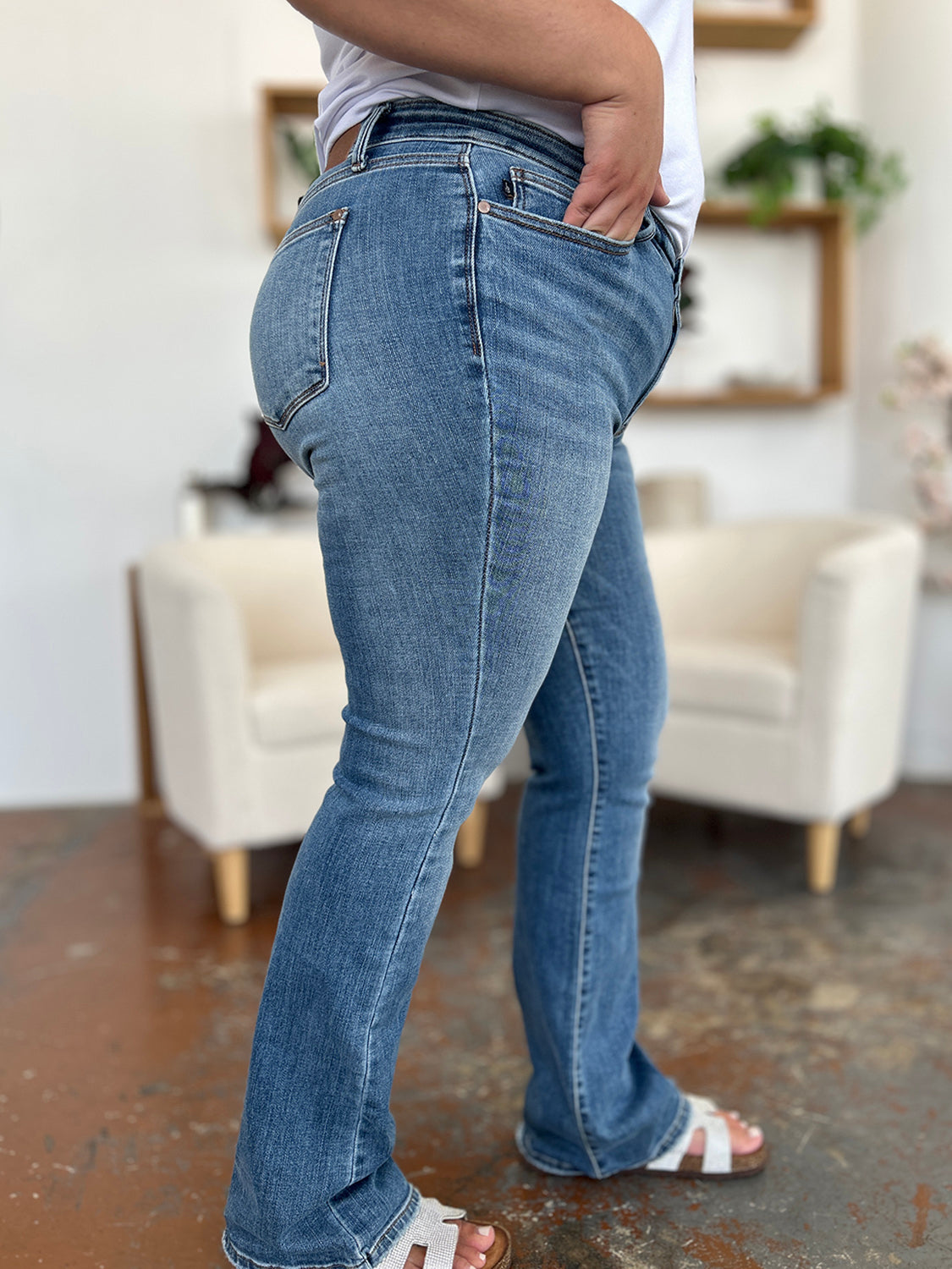 Judy Blue Full Size Mid-Rise Waist Straight Jeans MadreForte LLC