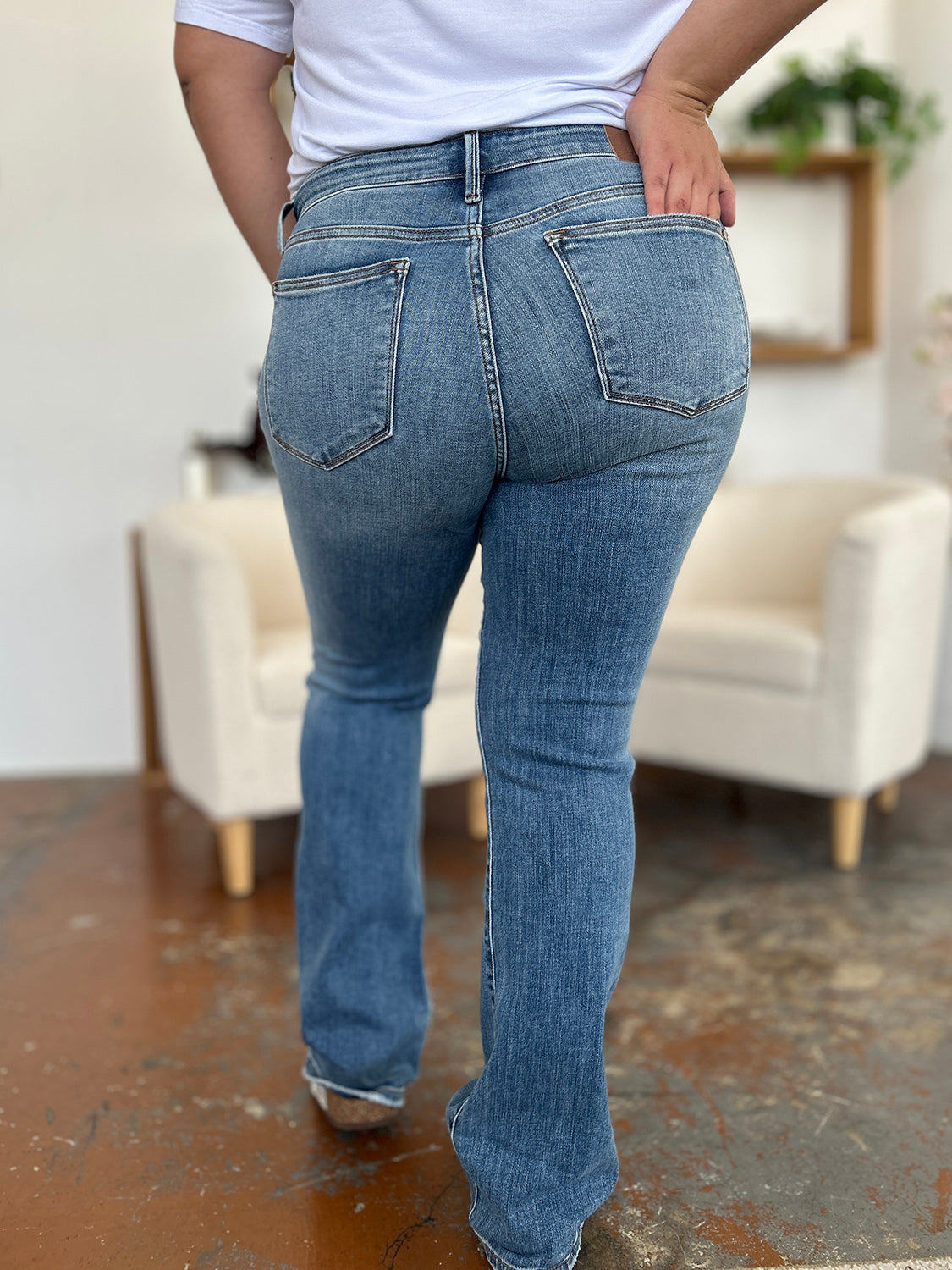 Judy Blue Full Size Mid-Rise Waist Straight Jeans MadreForte LLC