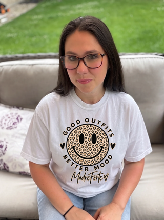 Good Outfits Better Mood Graphic Tee